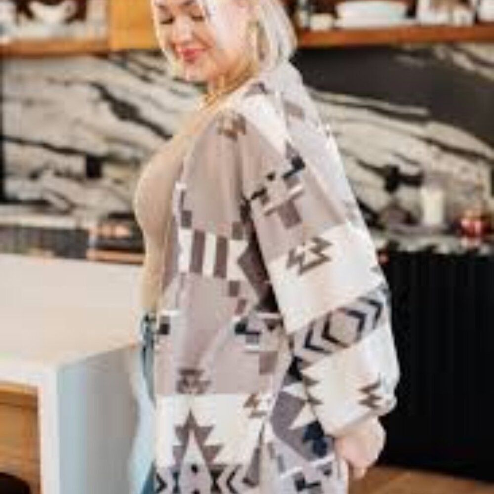 Sew In Love Geometric Southwestern Pattern Open Front Cardigan NWOT Size:  2X